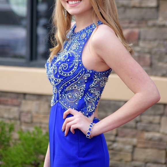 ROYAL BLUE PROM DRESS - Picture 3 of 3